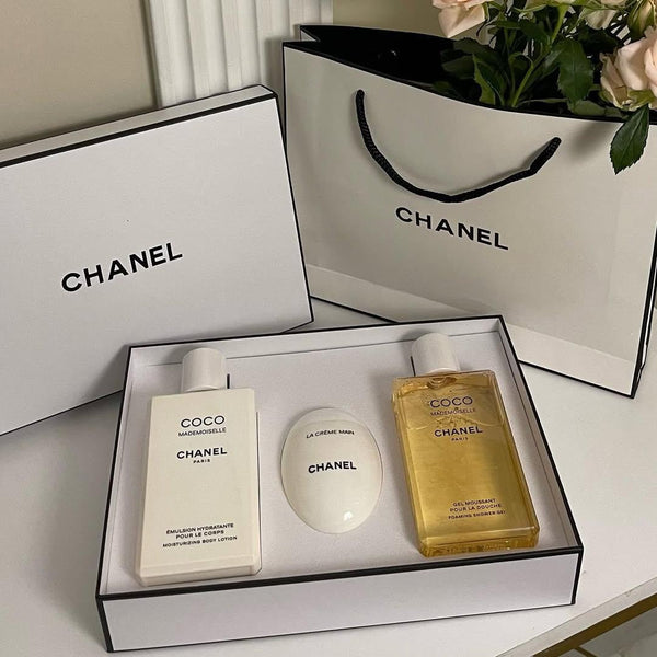 A box from the Chanel collection with accessories, Coco Mademoiselle.